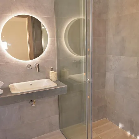 Gold Sun 빌라 Ratzaklíon