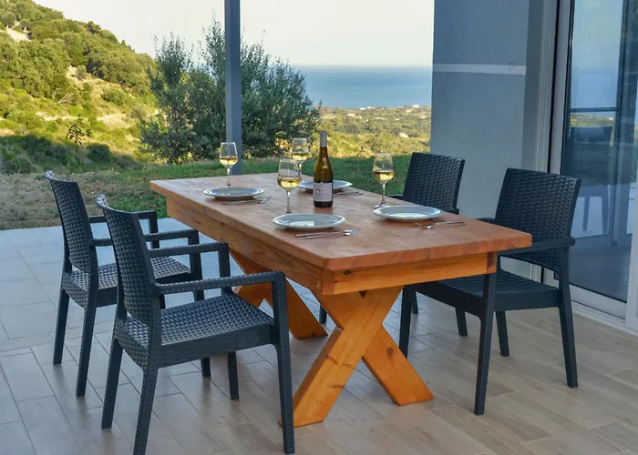 فيلة Gold Sun Ratzaklíon